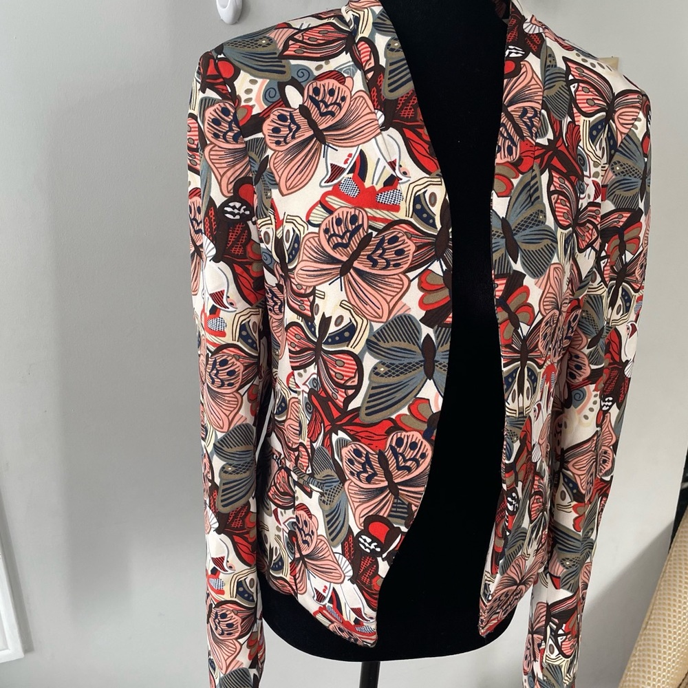 OVI Butterfly Printed Paisley Crop Blazer Jacket